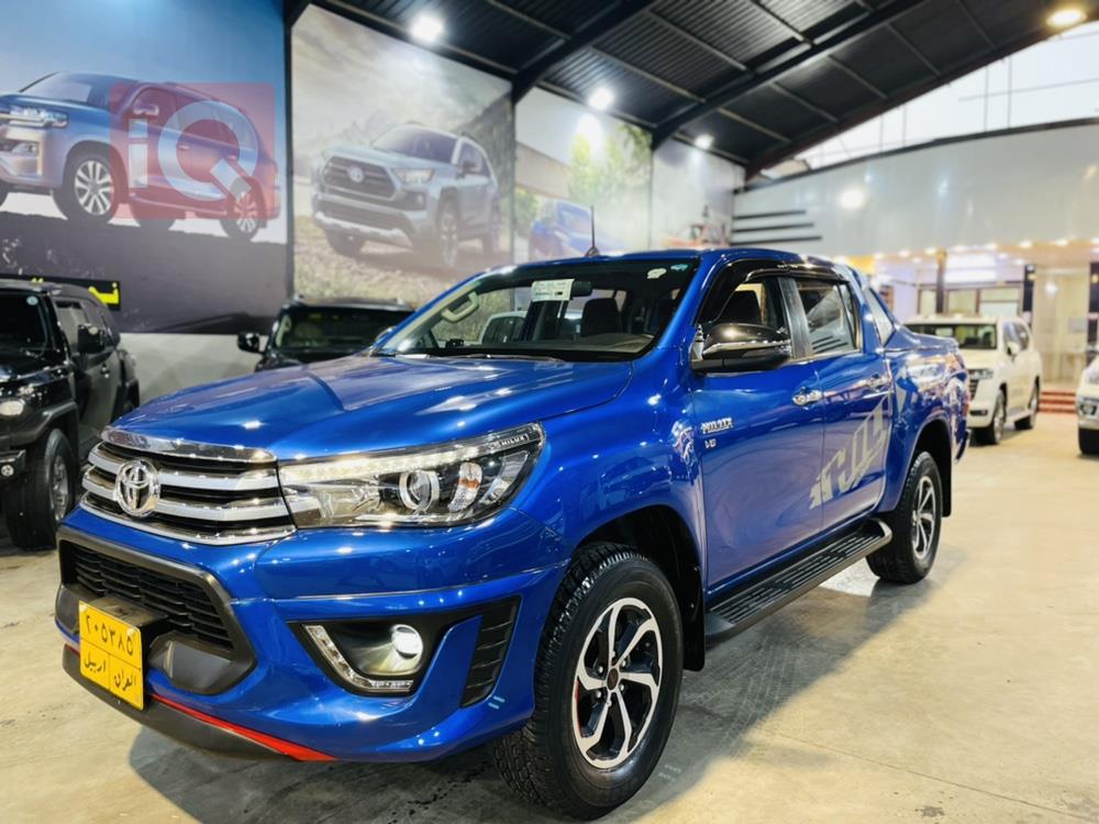Toyota Hilux